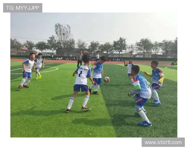 成都足球队的比赛经验探讨与成长之路分析